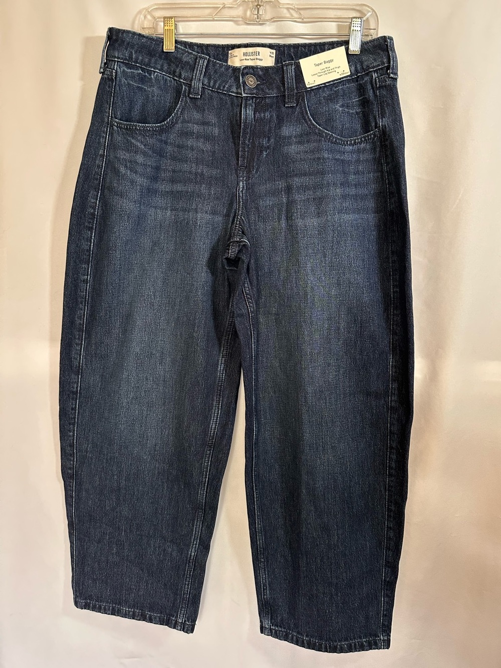 Hollister Low-Rise Taper Baggy Jeans Dark Wash NWT Size 10S / W30 Short
